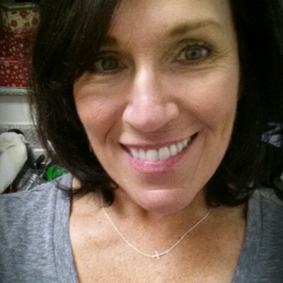 Profile Picture of Lori Shuman Edgar (@@veinchick) on Twitter