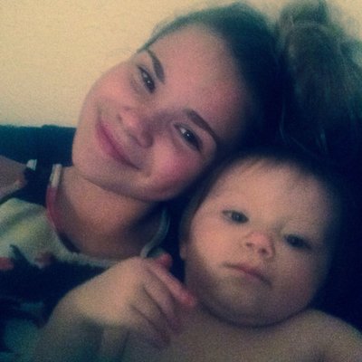 Profile Picture of Emma Graven Renfro (@GravenEmma) on Twitter