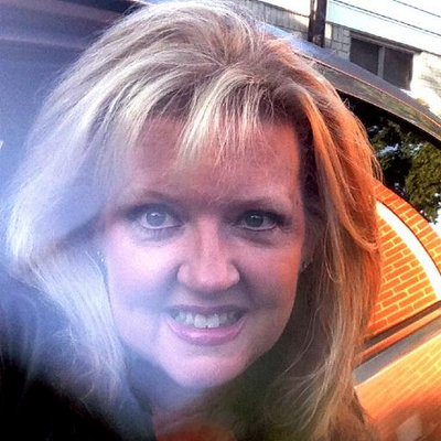 Profile Picture of Bonnie Lees Swope (@MacproBonnie) on Twitter