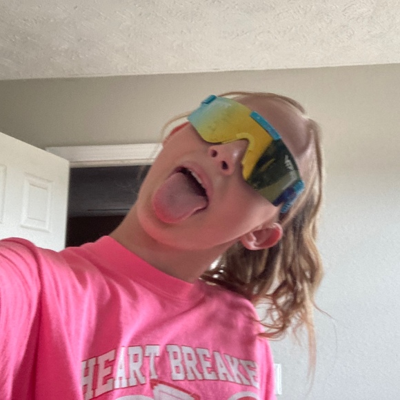 Profile Picture of Inez Ballard (@inezballard25) on Poshmark