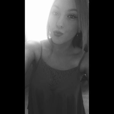 Profile Picture of Dinglee (@maria_perez99) on Twitter