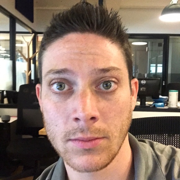 Profile Picture of Scott Solomon (@solly10) on Poshmark