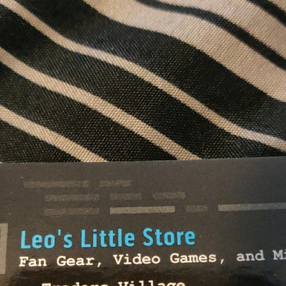 Profile Picture of Leonardo Pablos (@leoslittlestore) on Poshmark