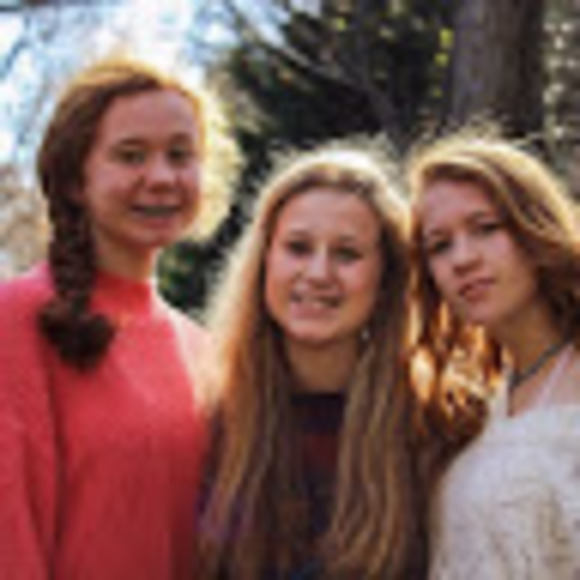 Profile Picture of Hailey Nugent (@haileynugent) on Poshmark