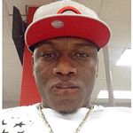 Profile Picture of Dion 