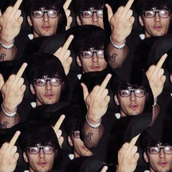 Profile Picture of Hundreds Hundreds (@hundreds24) on Poshmark