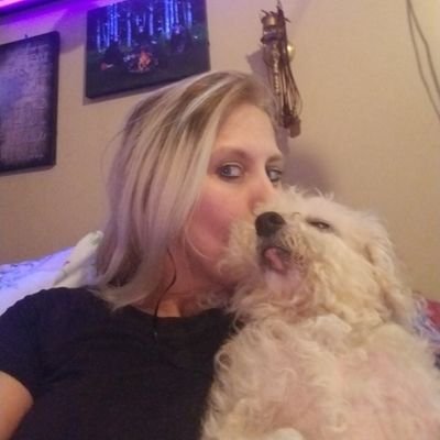 Profile Picture of Kristi Burke (@Jazzgurl39) on Twitter