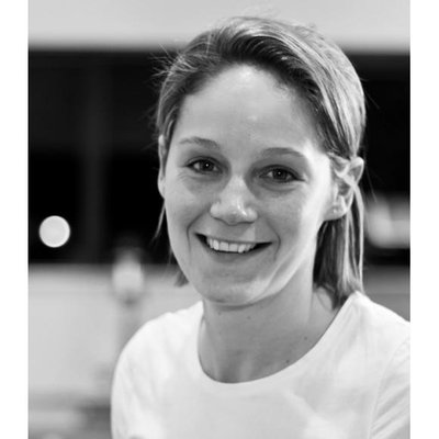 Profile Picture of Charlotte Saunders (@@Targetachieved) on Twitter