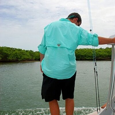 Profile Picture of Dustin Hinson (@dhinson11) on Twitter