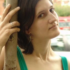 Profile Picture of Jessica Ruano (@ghomeshieffect) on Pinterest