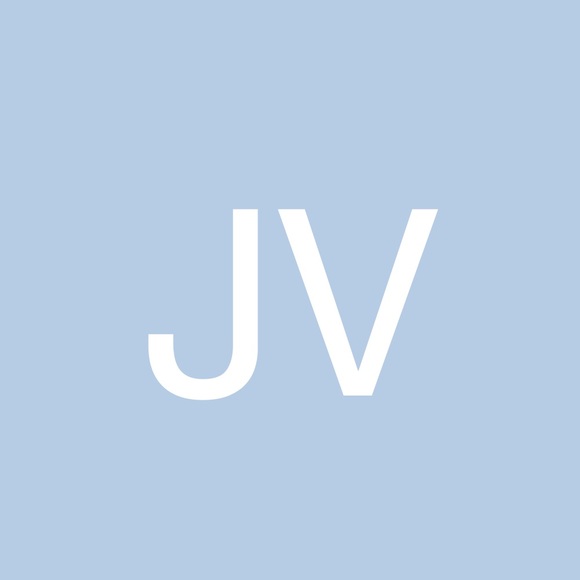 Profile Picture of Jeffrey Vandervorste (@leighv86) on Poshmark