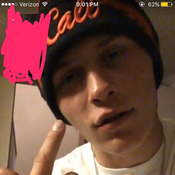 Profile Picture of Tyler Manesis (@tyler_dollasign) on Poshmark