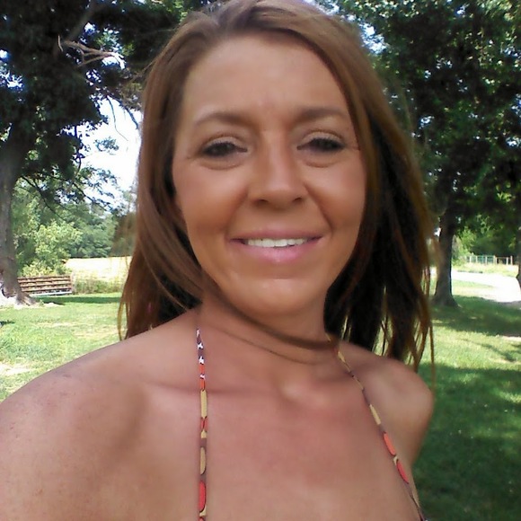 Profile Picture of Tabatha Campbell-winstead (@tabatha1716) on Poshmark