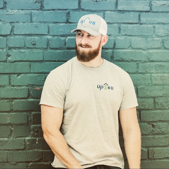 Profile Picture of Ben Allgeyer (@bbawyb) on Poshmark