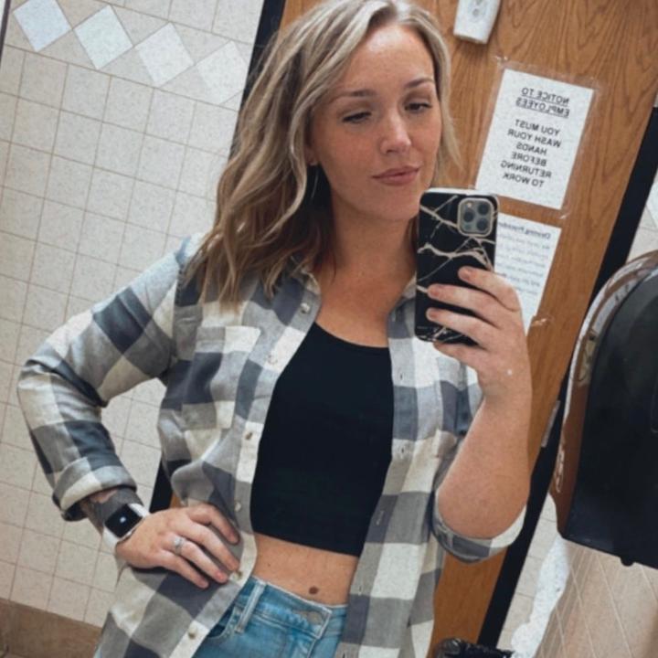 Profile Picture of Alexandra Steen (@@alexandrasteen_) on Tiktok