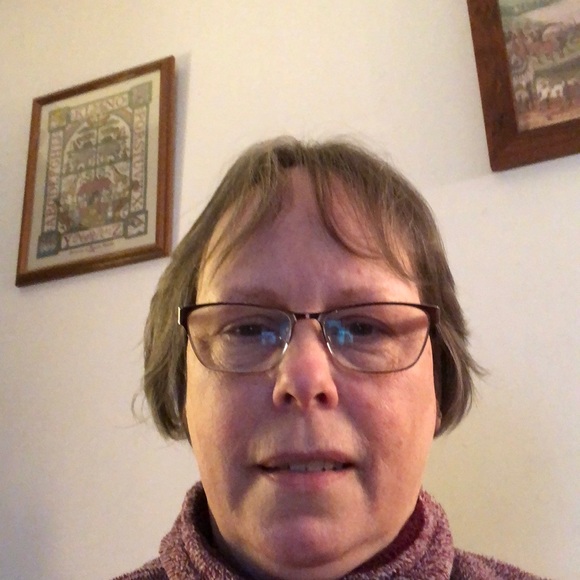 Profile Picture of Brenda Roehrig (@broehrig1955) on Poshmark