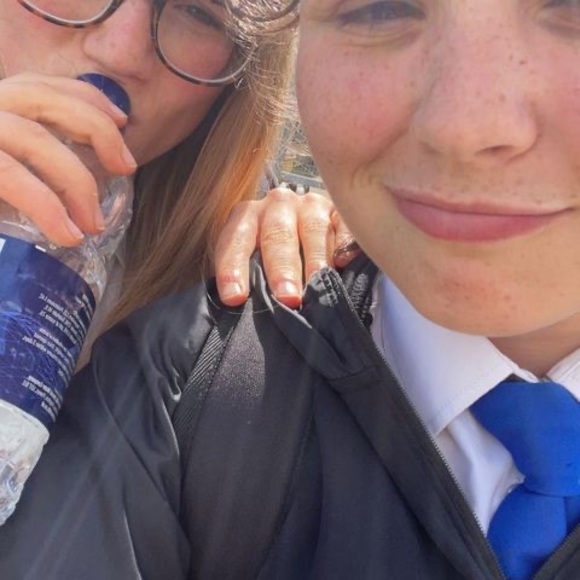 Profile Picture of Hallie Louise (@hdodgson09) on Poshmark