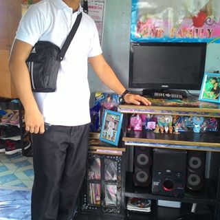 Profile Picture of Arnold Fernando (@Arnold-Fernando) on Facebook