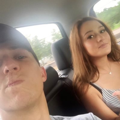 Profile Picture of 🧽 Bob◾️👖 (@forrest_kristin) on Twitter