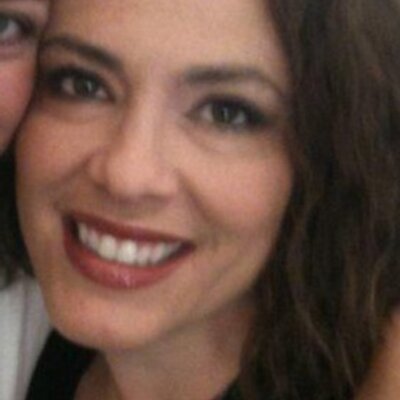Profile Picture of Alice (@anne_mcknight) on Twitter