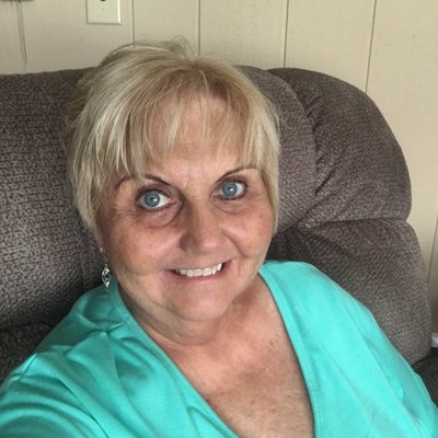 Profile Picture of Linda Tackett Wright (@lwright1949) on Twitter