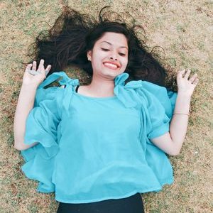 Profile Picture of Khushbu R Tinker (@KhushbuTinker) on Twitter