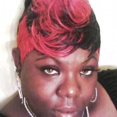 Profile Picture of Vivian Isedeh (@MzChoclate24) on Twitter