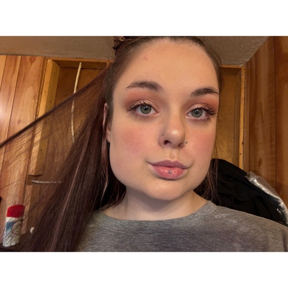 Profile Picture of Grace Talbot (@gracevictoria69) on Poshmark