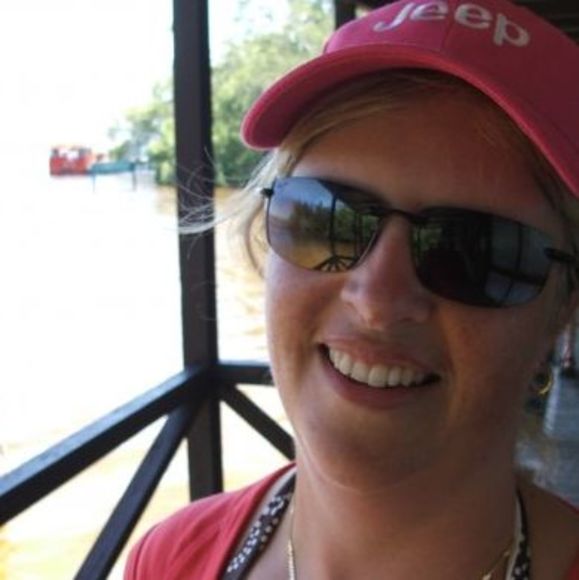 Profile Picture of Bronwyn Lw (@b_lw) on Poshmark