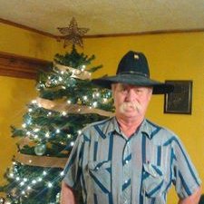 Profile Picture of David Redburn (@95oldblue) on Twitter