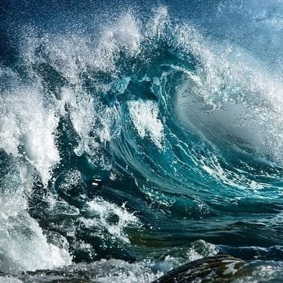 Profile Picture of Jeremiah Alvarado (@jeremiaha943) on Poshmark