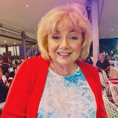 Profile Picture of Sue Stanford (@SueStanford9) on Twitter
