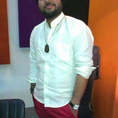 Profile Picture of Tara Singh (@Tarasingh381982) on Twitter