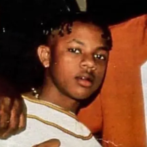 Profile Picture of Michael ￼ Max (@rolandnash) on Poshmark