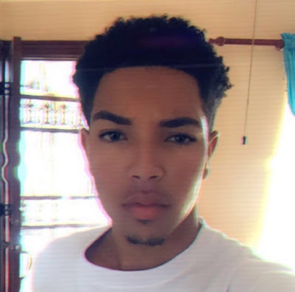 Profile Picture of Angelo Polanco ventura (@angelopolanc) on Poshmark