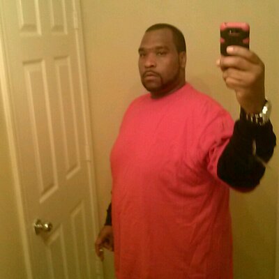 Profile Picture of Corey Whitfield (@78huntergame) on Twitter