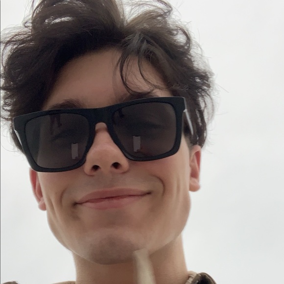Profile Picture of Brayden Cornette (@braydencornette) on Poshmark