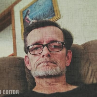 Profile Picture of Michael Webb  😎 🌊 🌊#resist  🌊 🌊 🤠 (@michaelwebb421) on Twitter