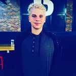 Profile Picture of Tyler Charron (@tkcfootball39) on Instagram