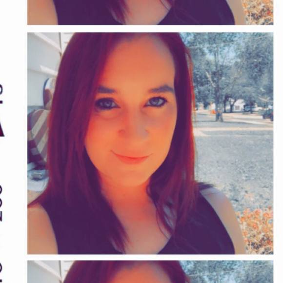Profile Picture of Kelsey Harness (@klarkin0213) on Poshmark