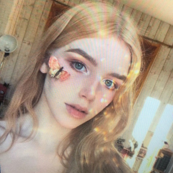 Profile Picture of Sheryl Scott (@angelorubio11) on Poshmark