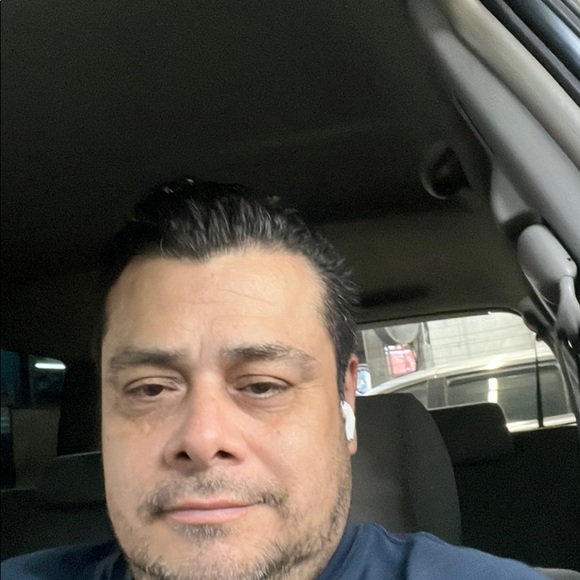 Profile Picture of Oswaldo Jimenez (@waldori) on Poshmark