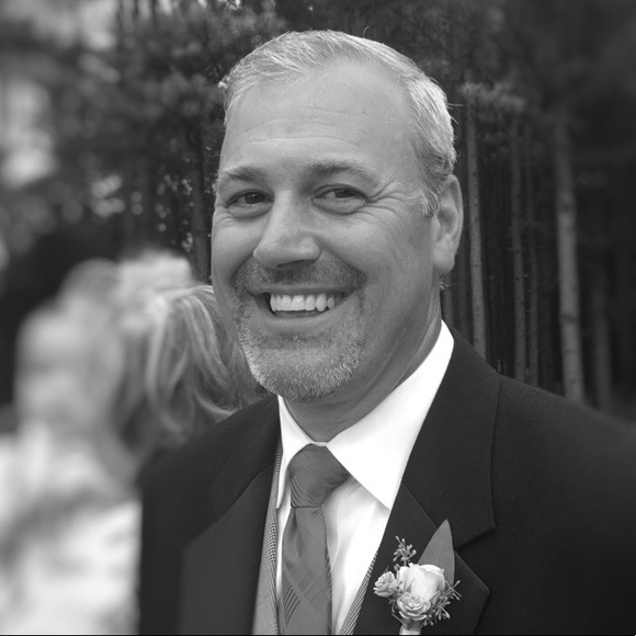 Derik Lawrence - Poshmark Profile Picture of Derik Lawrence (@deriklawrence) on Poshmark