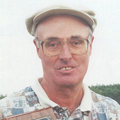 Profile Picture of Robin Bagnall (@GolfbagRob) on Twitter