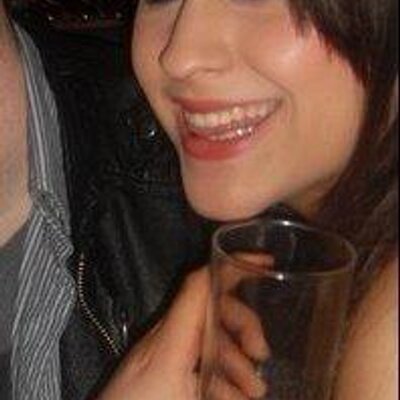 Michaela Cullen - Twitter Profile Picture of Michaela Cullen (@loveingjb4eva) on Twitter