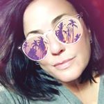 Profile Picture of Julianne L. Neff (@juliannel.neff) on Instagram