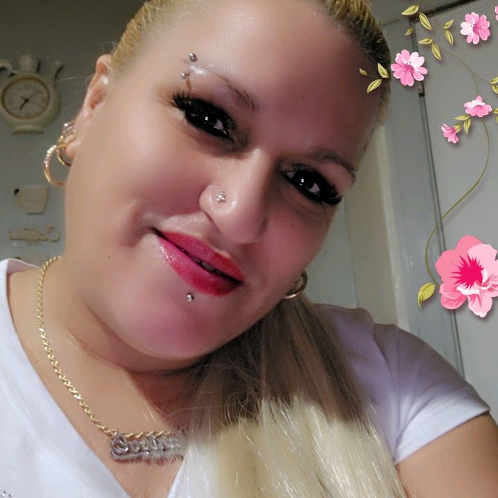 Profile Picture of Marisol Borrero (@marisolborrero3) on Tiktok