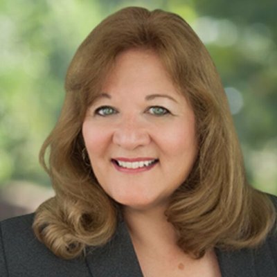 Profile Picture of Ivy Cox (@IvyCoxRealtor) on Twitter
