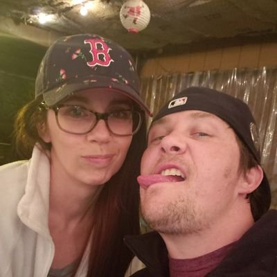 Profile Picture of Tom Glaze (@thomasglaze27) on Twitter