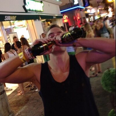 Profile Picture of Lewis Howard (@@lewis_howard) on Twitter